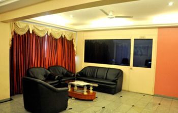 Hotel Deccan Park Pune Exteriör bild
