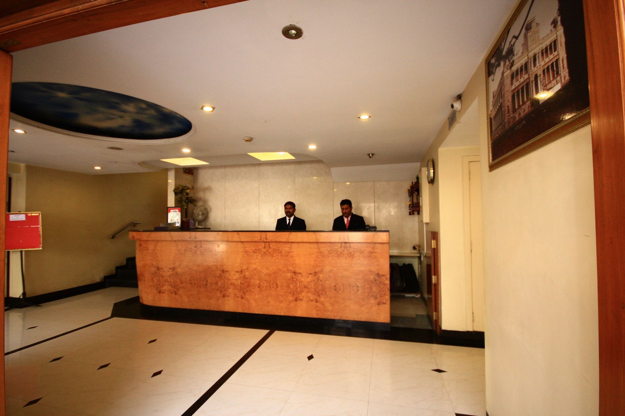 Hotel Deccan Park Pune Exteriör bild